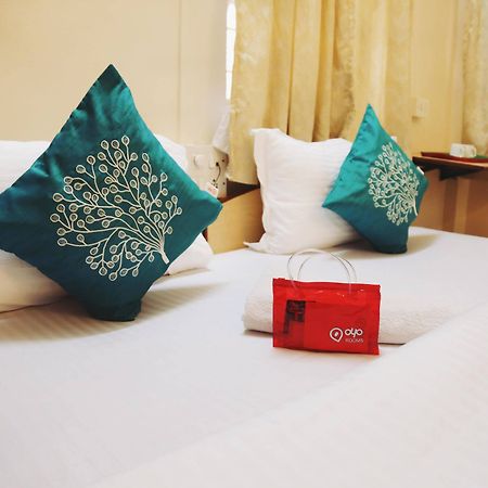 Oyo 946 Royce Studio Apartments Pune Dış mekan fotoğraf