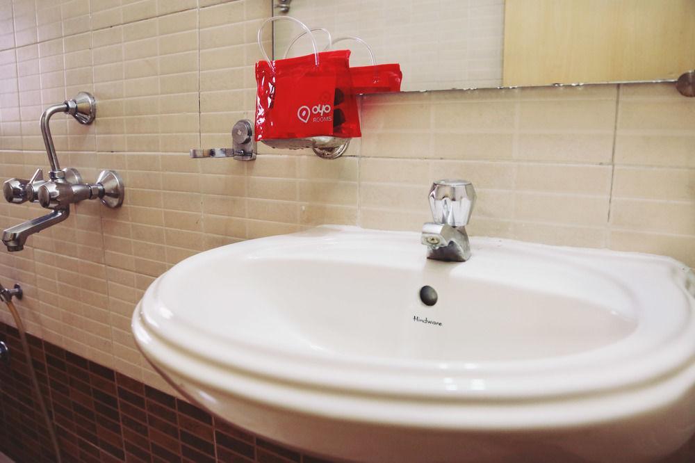Oyo 946 Royce Studio Apartments Pune Dış mekan fotoğraf