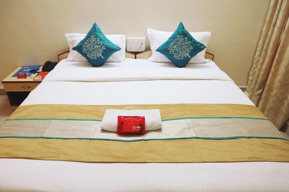 Oyo 946 Royce Studio Apartments Pune Dış mekan fotoğraf