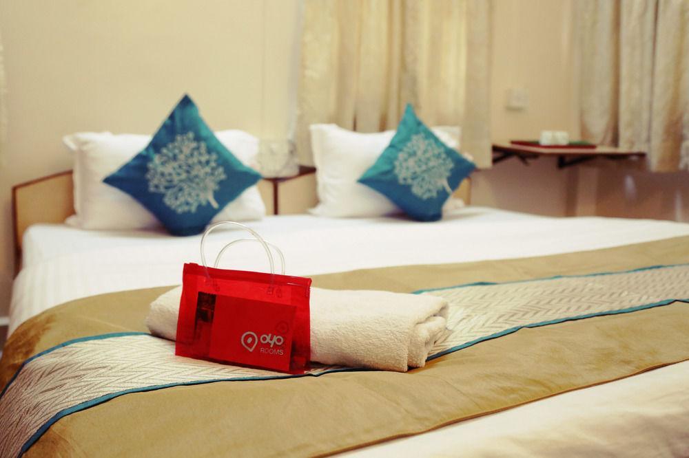 Oyo 946 Royce Studio Apartments Pune Dış mekan fotoğraf