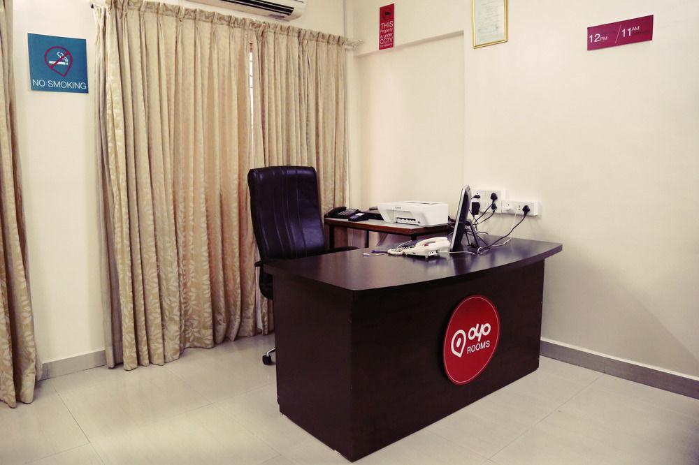 Oyo 946 Royce Studio Apartments Pune Dış mekan fotoğraf